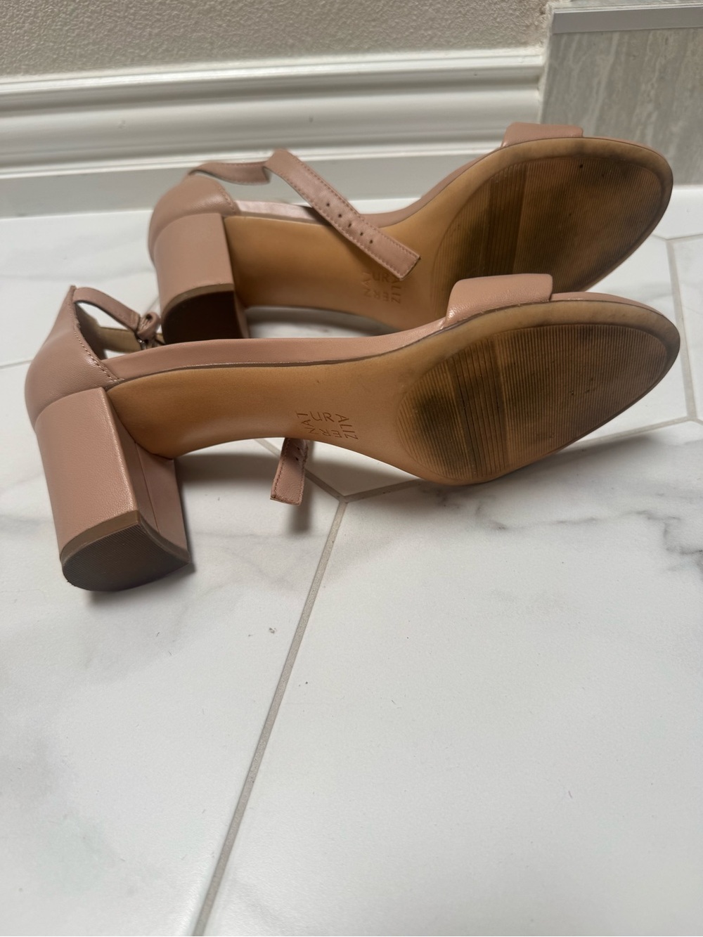 Nude Pinkish Beige Ankle Strap Block Heel Sandals -Naturalizer - Picture 3 of 4